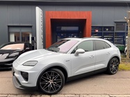 Porsche Macan 2024