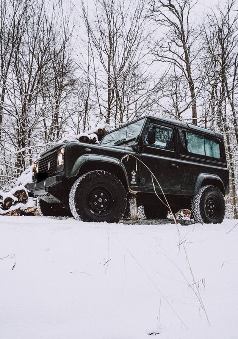 Land Rover Defender