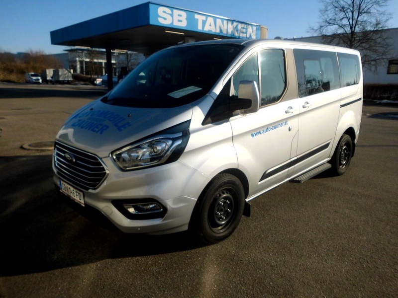 Ford Tourneo Custom