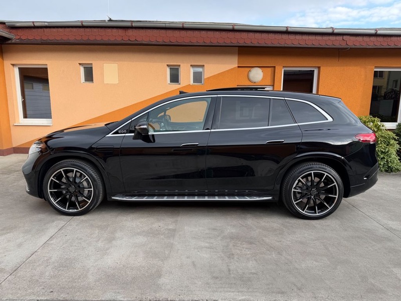 Mercedes-Benz EQS