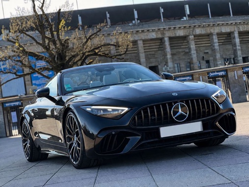 Mercedes-Benz SLR 2022