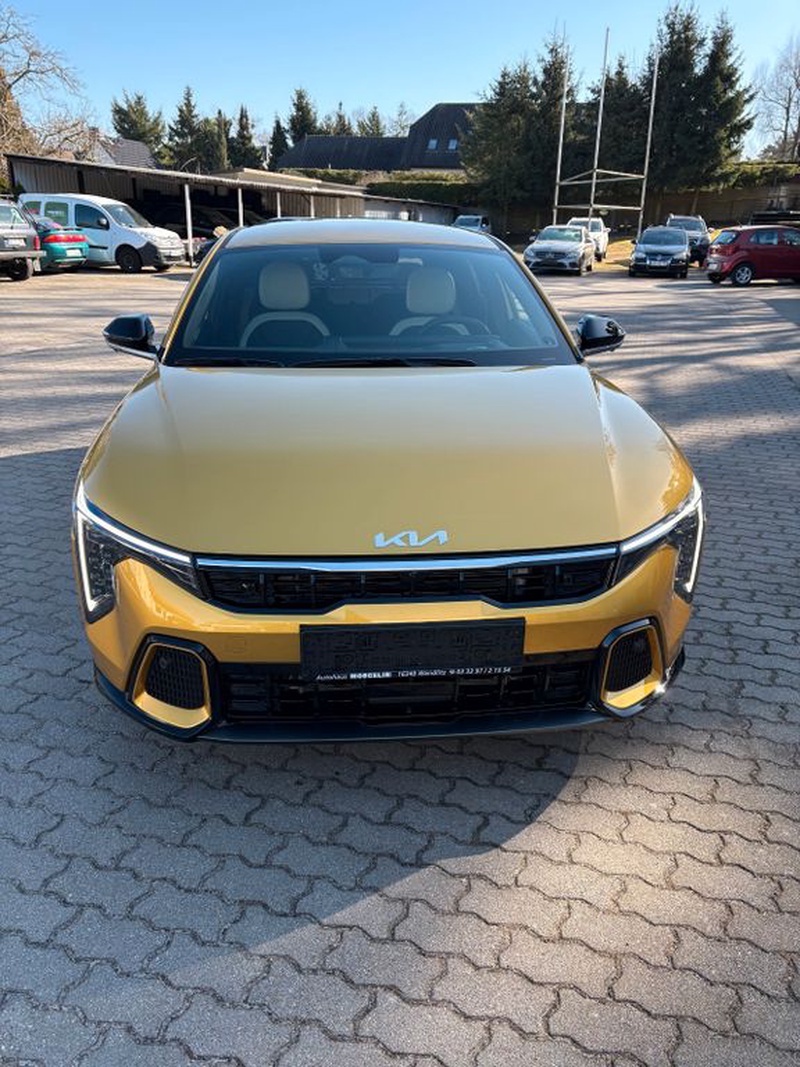 Kia K4