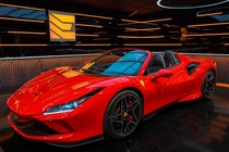 Ferrari F8 2022