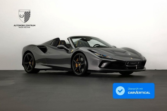 Ferrari F8 2023