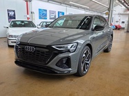 Audi Q8 2023