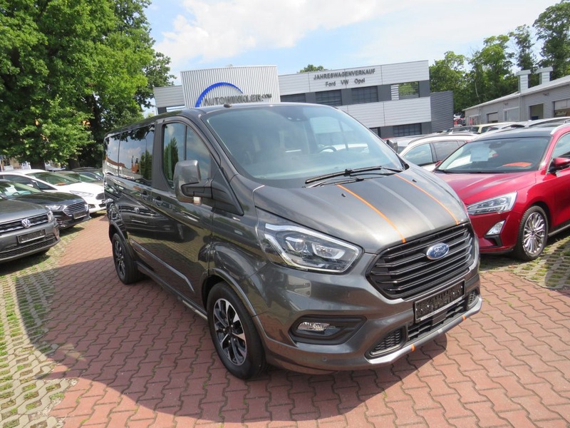 Ford Tourneo Custom