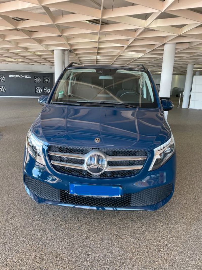 Mercedes-Benz V-Class