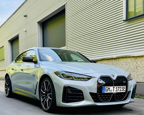 BMW i4 2023
