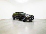 Volvo V60 2023