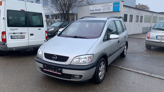 Opel Zafira 2002