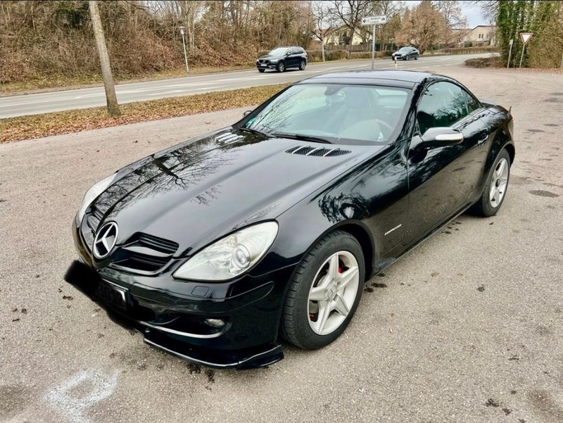 Mercedes-Benz SLK-Class
