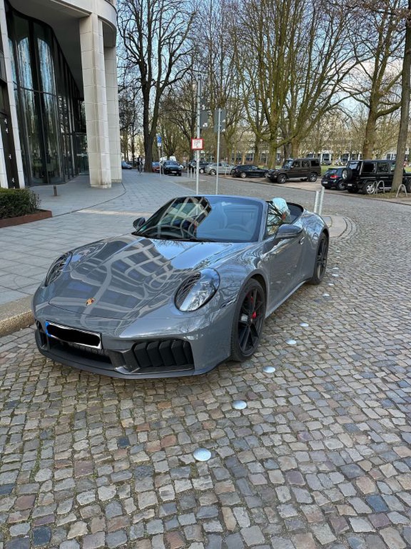 Porsche 992