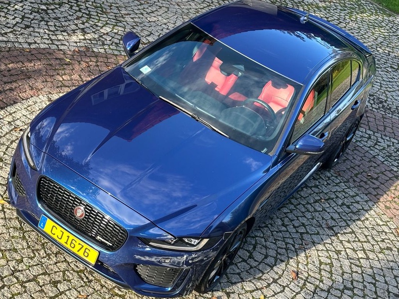Jaguar XE