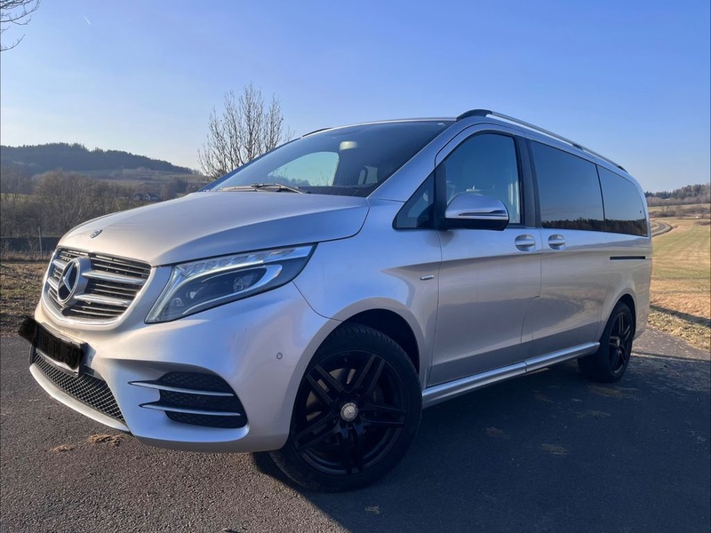 Mercedes-Benz V-Class
