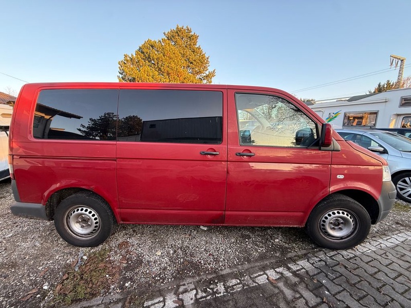 Volkswagen T5