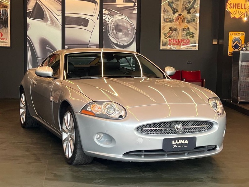 Jaguar XK
