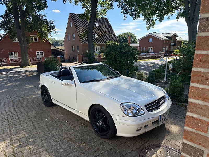 Mercedes-Benz SLK-Class