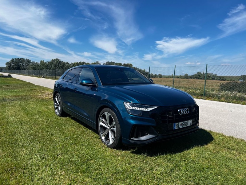 Audi Q8