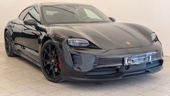Porsche Taycan 2023
