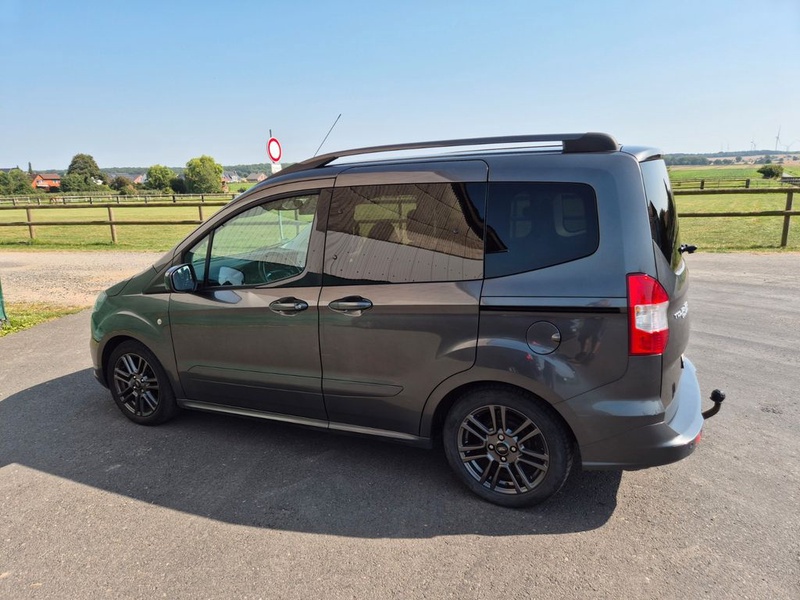 Ford Tourneo Courier