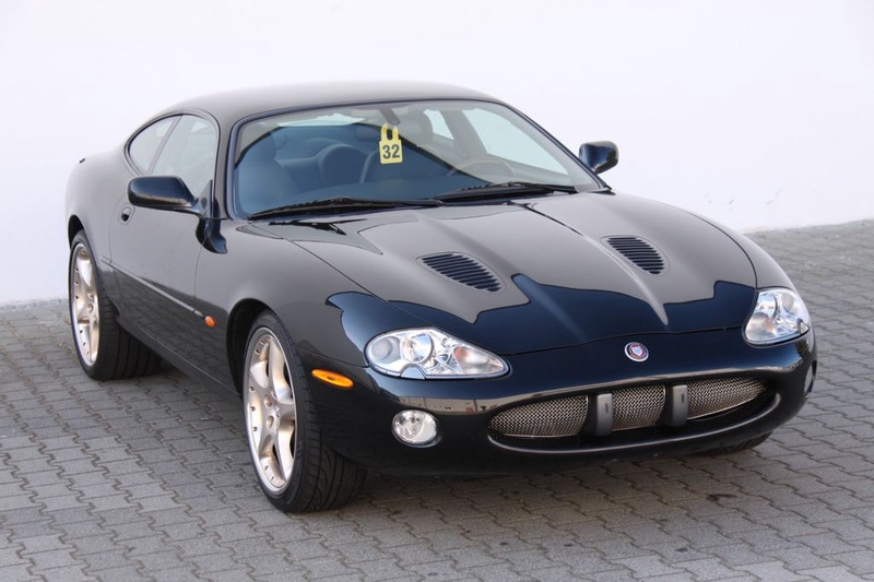 Jaguar XKR