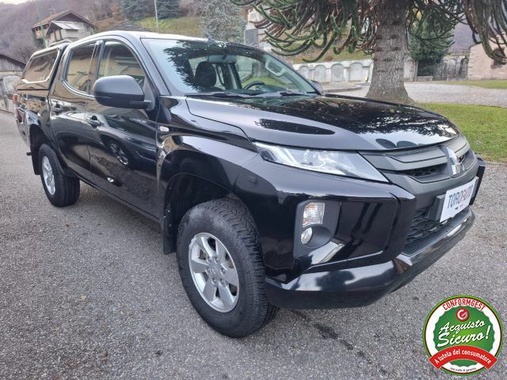 Mitsubishi L200 2021