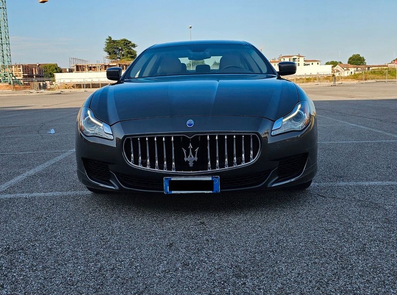 Maserati Quattroporte