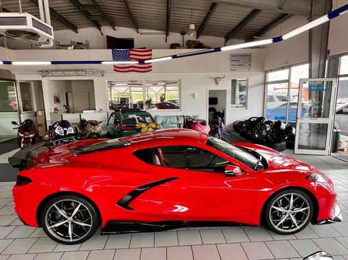 Corvette C8 2021
