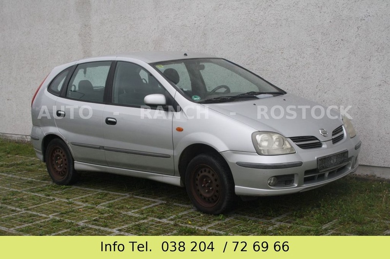 Nissan Almera Tino