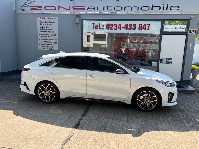 Kia pro cee'd / ProCeed