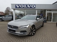 Volvo V90 2025