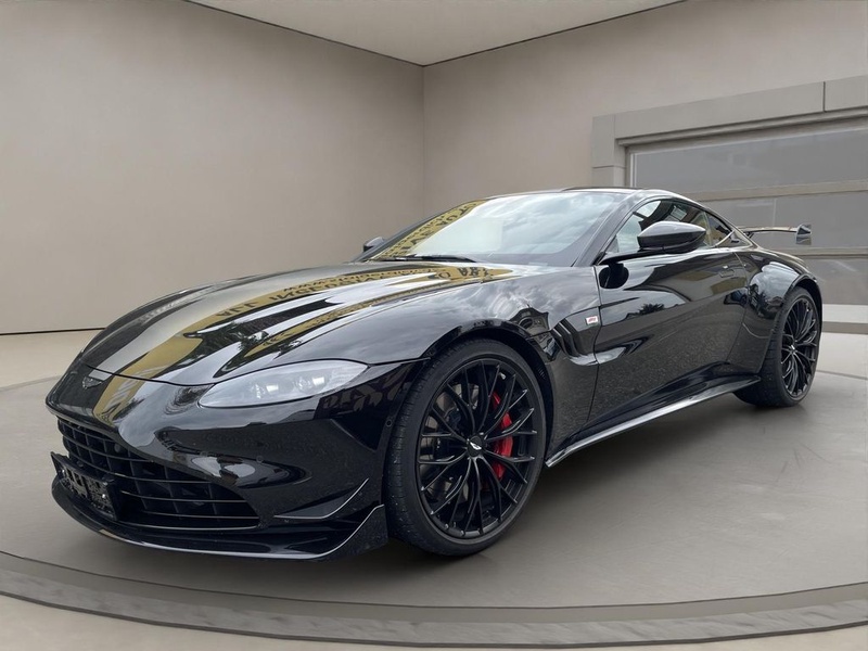 Aston Martin Vantage