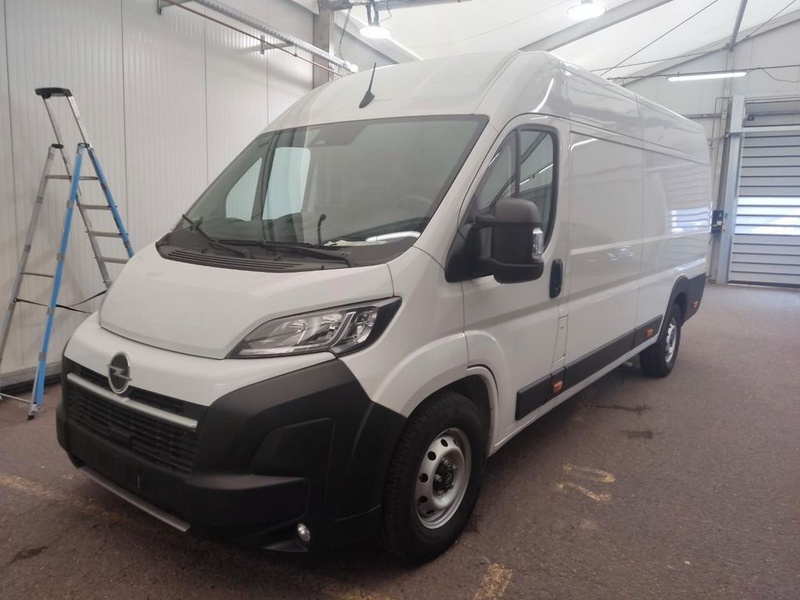 Opel Movano