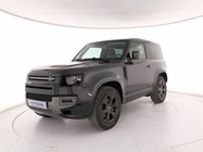 Land Rover Defender 2025