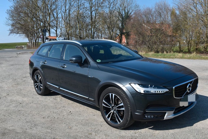 Volvo V90