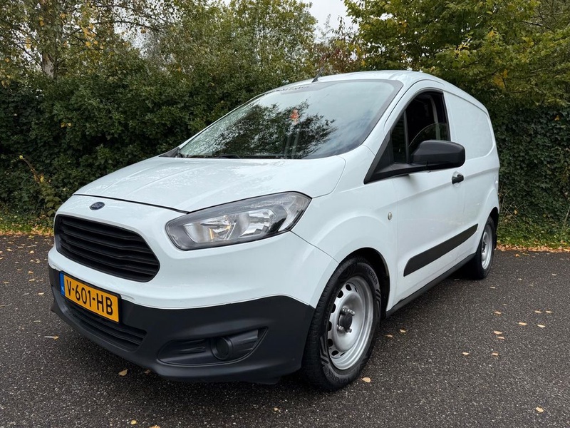 Ford Transit Courier