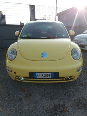 Volkswagen New Beetle 2002