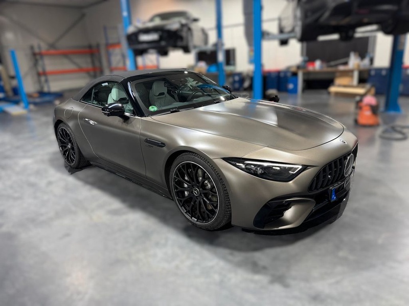 Mercedes-Benz SL-Class