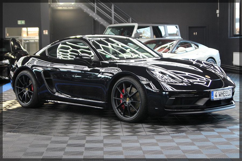 Porsche Cayman