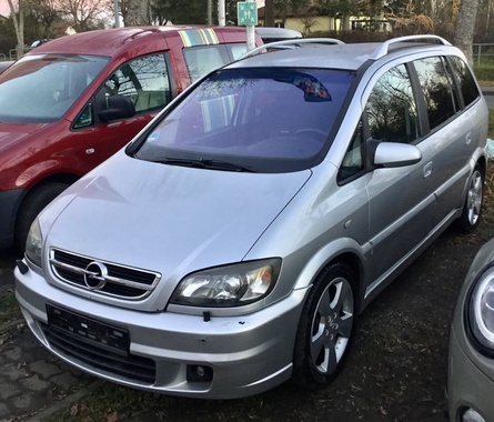 Opel Zafira 2005