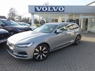 Volvo V90 2025