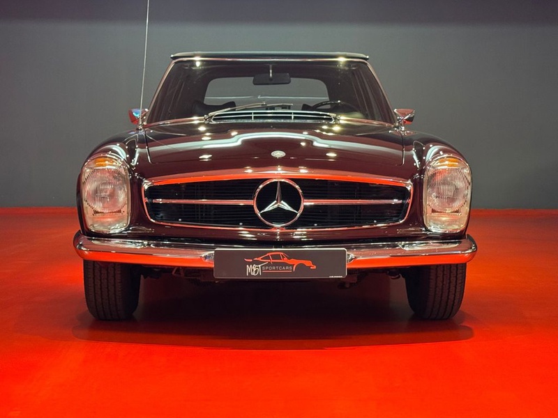 Mercedes-Benz SL-Class