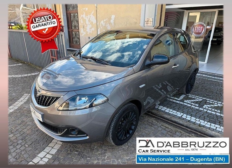 Lancia Ypsilon