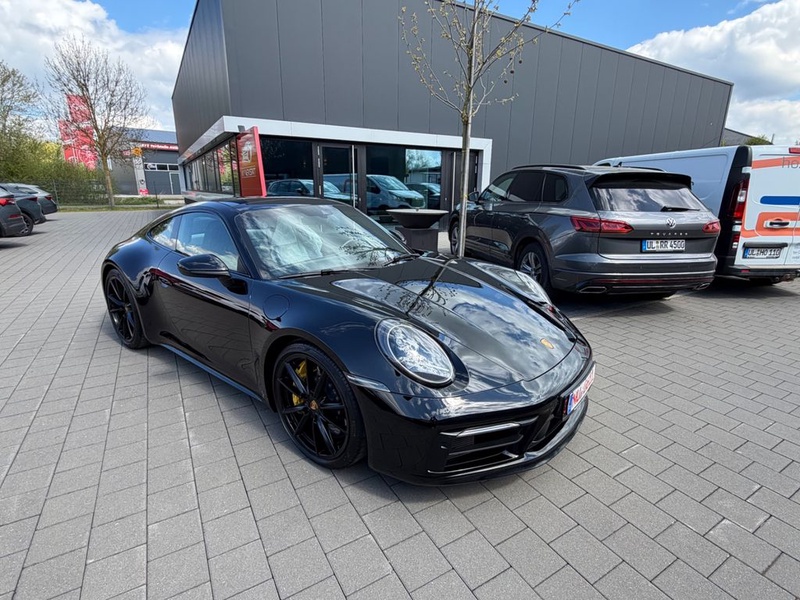 Porsche 992