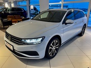 Volkswagen Passat 2022