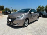 Peugeot 208 2013