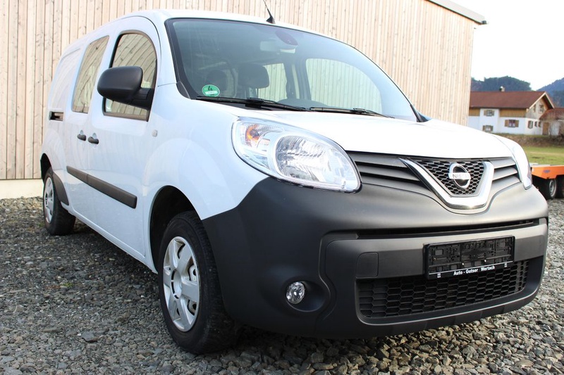 Nissan NV250
