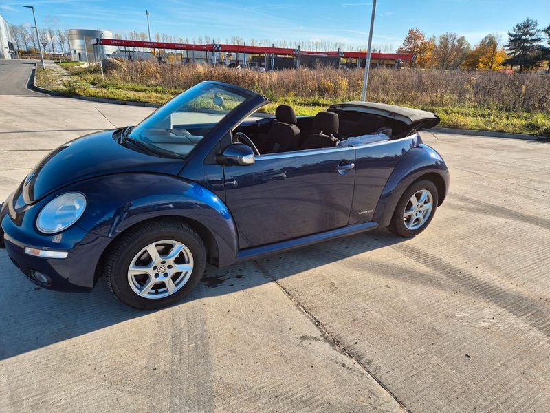 Volkswagen New Beetle