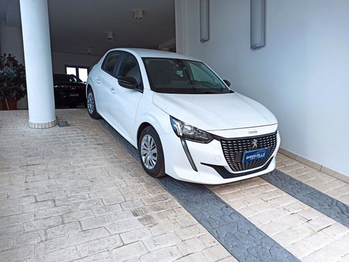 Peugeot 208 2022