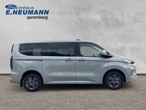 Ford Tourneo Custom 2026